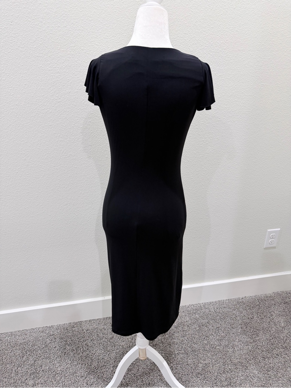 Black Scoop-Neck Midi Dress with Flutter Cap Sleeves - Picture 4 of 5